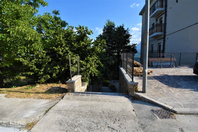 Appartamento in vendita a Montemonaco