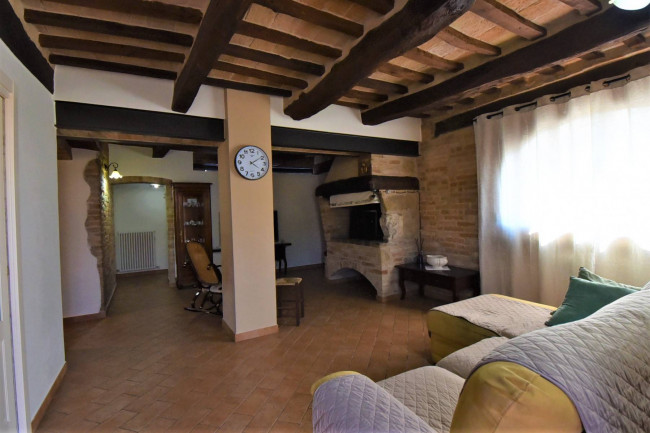 Casa cielo-terra in vendita a Servigliano