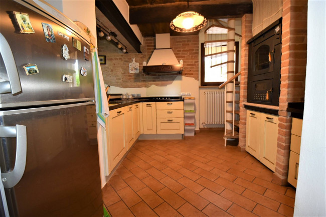 Casa cielo-terra in vendita a Servigliano