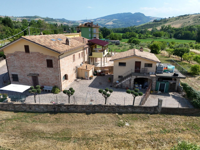 Casa cielo-terra in vendita a Servigliano