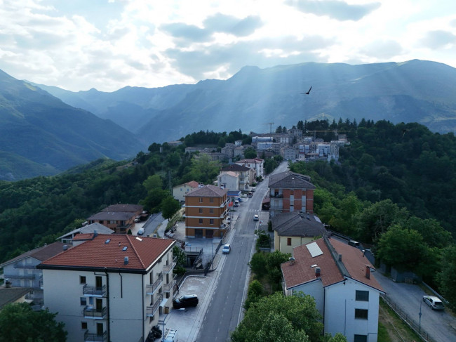 Appartamento in vendita a Montemonaco