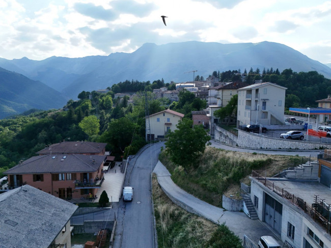 Appartamento in vendita a Montemonaco