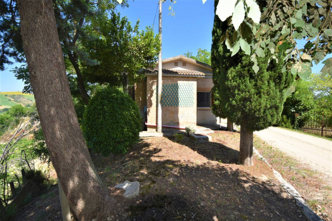 Casa colonica in vendita a Ripatransone