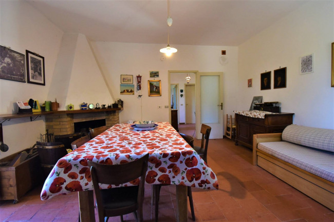 Casa colonica in vendita a Ripatransone