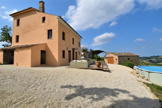 Casale in vendita a Servigliano