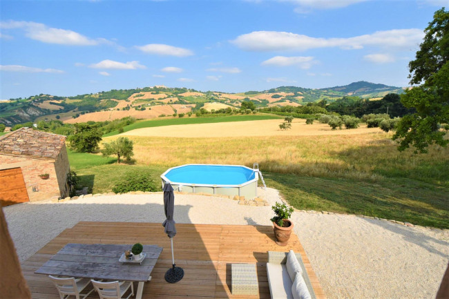 Casale in vendita a Servigliano