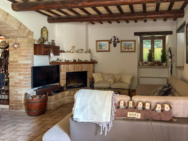 Villa in vendita a Montelupone