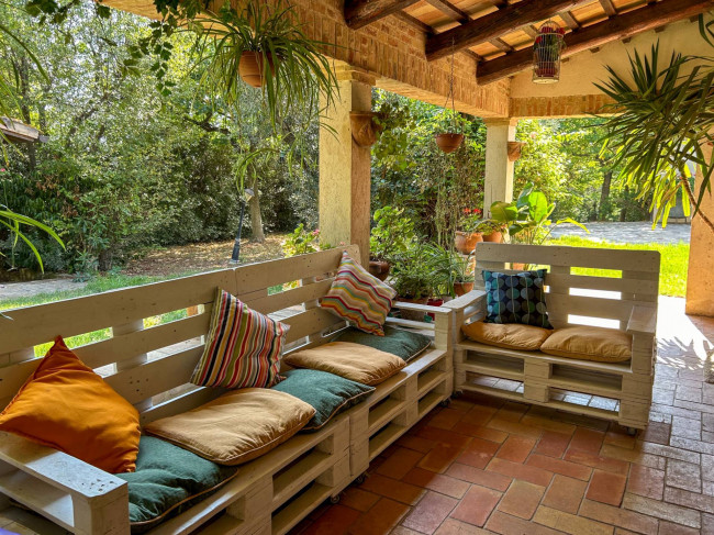 Villa in vendita a Montelupone