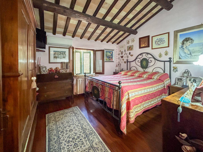 Villa in vendita a Montelupone