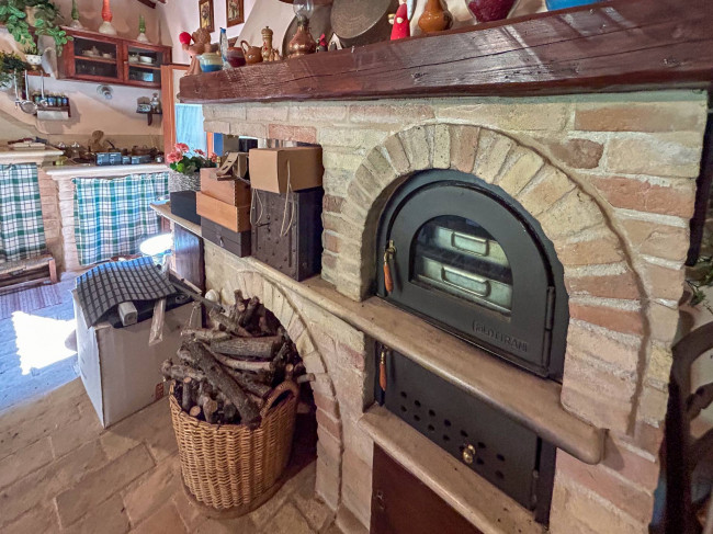 Villa in vendita a Montelupone