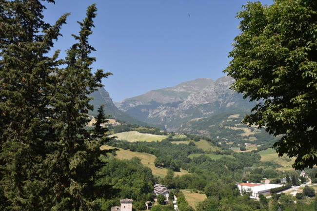 Appartamento in vendita a Montefortino