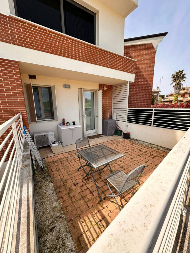 Appartamento in vendita a Montecosaro