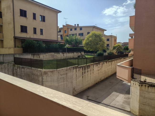 Appartamento in vendita a Montecosaro