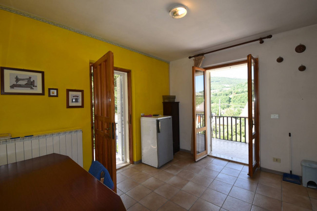 Villette a schiera in vendita a Fiastra