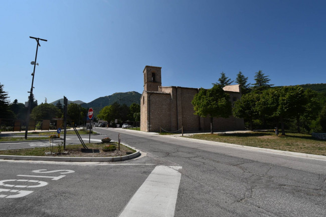 Villette a schiera in vendita a Fiastra