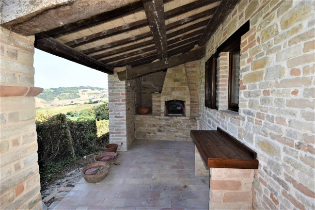 Casale in vendita a Servigliano