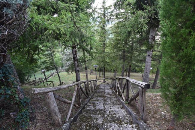 Villa in vendita a Montefortino