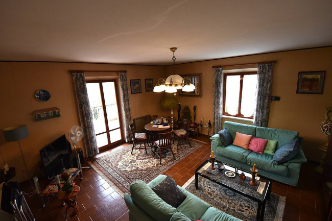 Villa in vendita a Montefortino