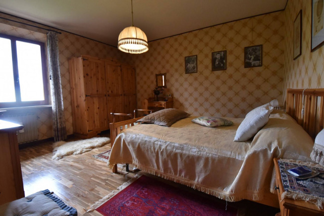 Villa in vendita a Montefortino