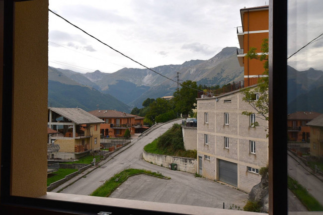 Appartamento in vendita a Montemonaco