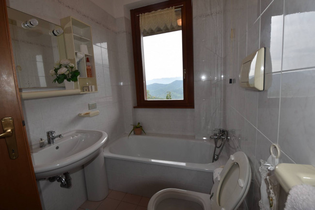 Apartment for sale in Montemonaco