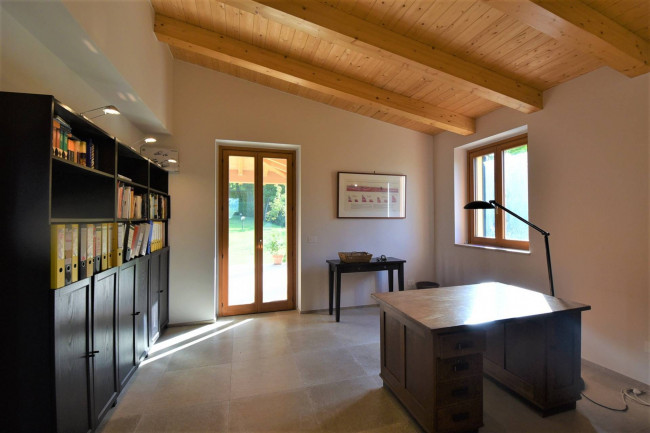 Villa in vendita a Montefortino