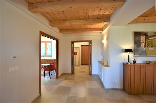 Villa in vendita a Montefortino