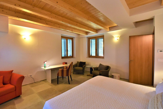 Villa in vendita a Montefortino