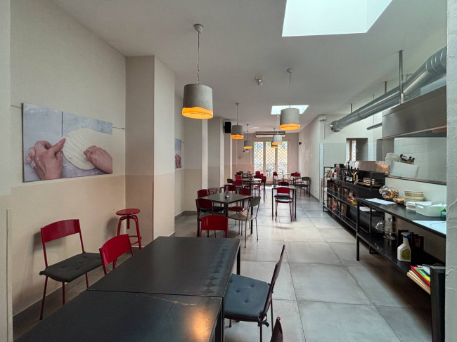 Attività commerciale in vendita a Civitanova Marche