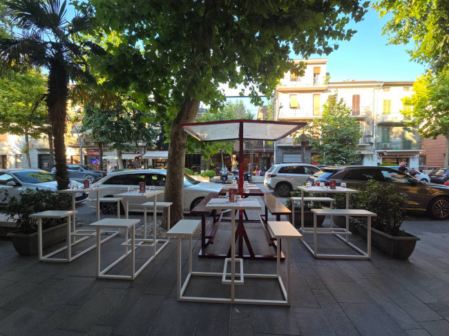 Attività commerciale in vendita a Civitanova Marche