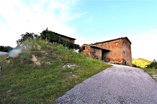 Rustico in vendita a Amandola