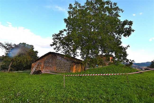 Rustico in vendita a Amandola