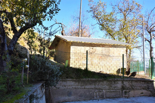 Appartamento in vendita a Montemonaco