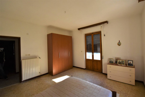 Appartamento in vendita a Montemonaco