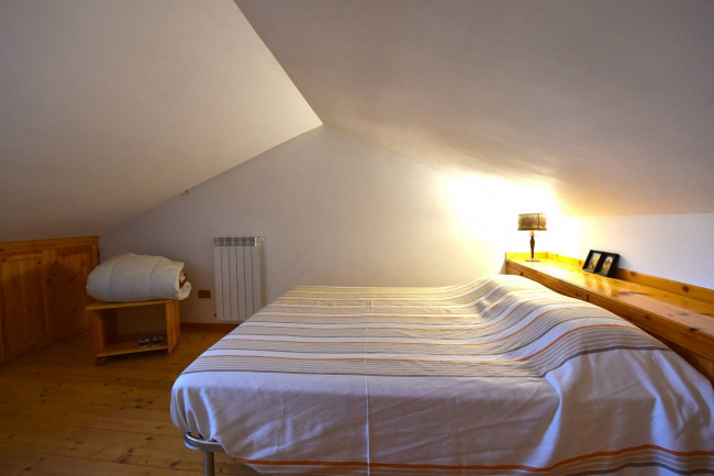 Casa cielo-terra in vendita a Montefortino