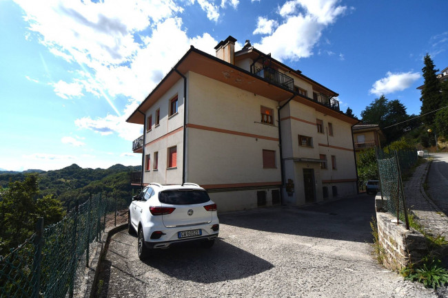 Appartamento in vendita a Amandola