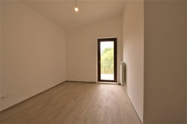 Casa cielo-terra in vendita a Amandola