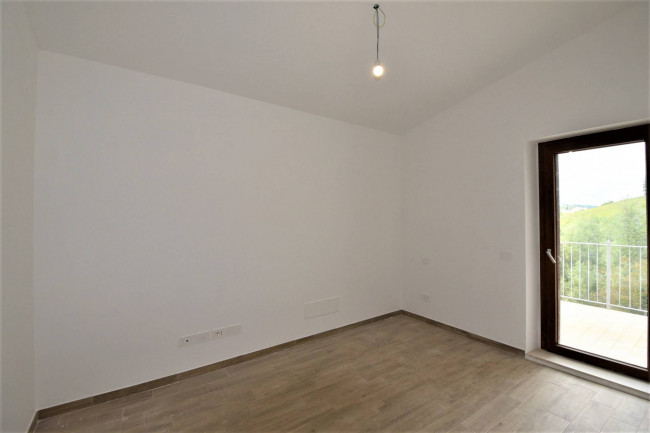 Casa cielo-terra in vendita a Amandola