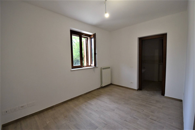 Casa cielo-terra in vendita a Amandola