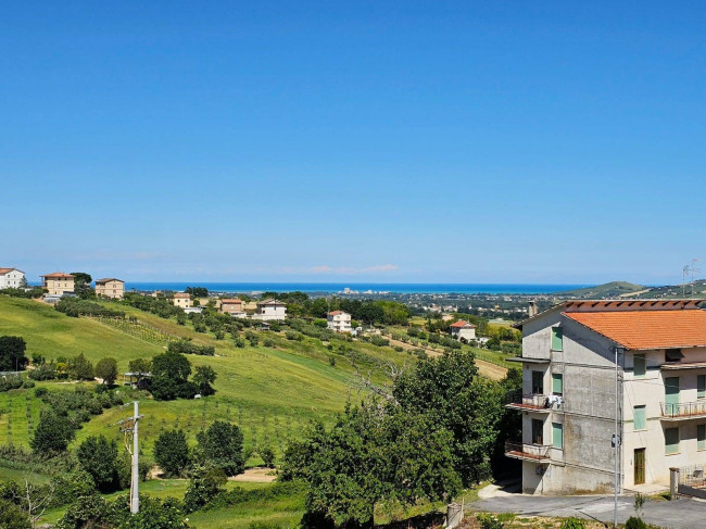 Appartamento in vendita a Monte Urano