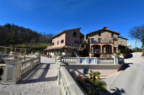 Villa in vendita a Montefortino