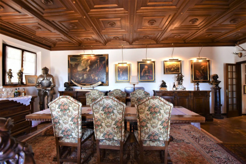 Villa in vendita a Montefortino