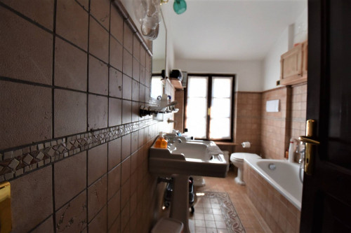 Villa in vendita a Montefortino