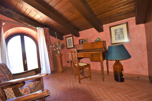 Villa in vendita a Montefortino