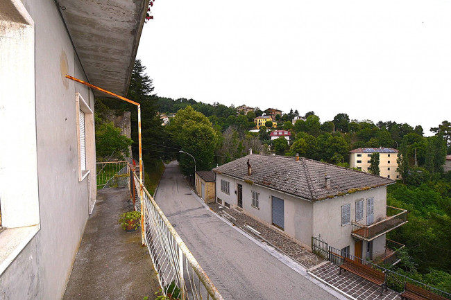 Appartamento in vendita a Montefalcone Appennino