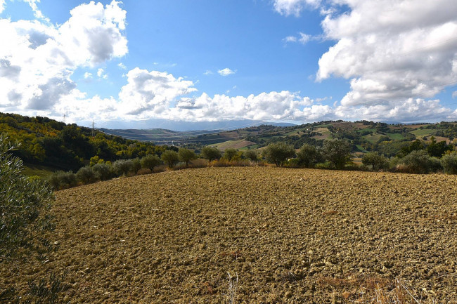 Casa singola in vendita a Ripe San Ginesio