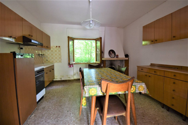 Casa cielo-terra in vendita a Amandola