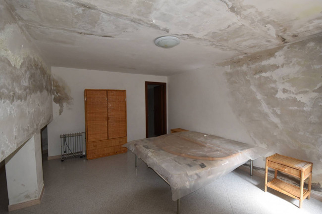 Casa cielo-terra in vendita a Amandola