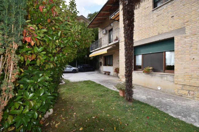 Appartamento in vendita a Amandola