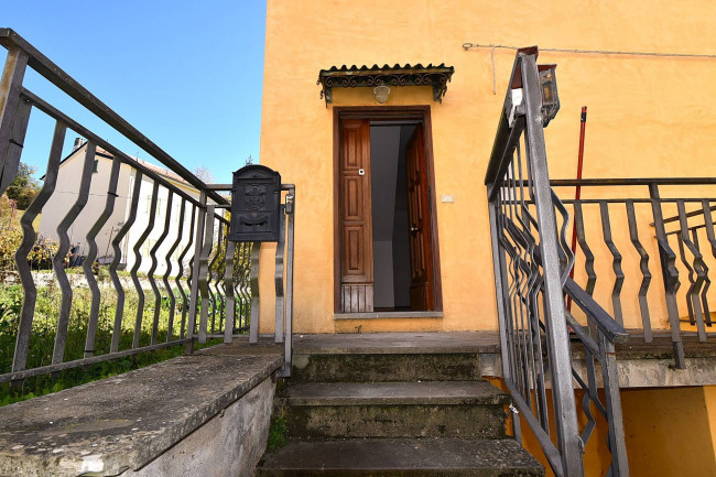 Detached House for sale in Amandola